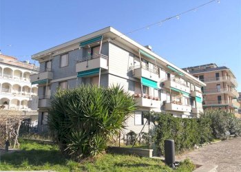 Trilocale Lavagna - foto 17