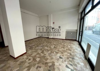 Negozio Piazza Pio X, Treviso (zona Centro Storico) - foto 3