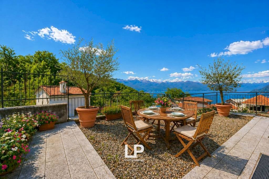 Terrazzo - Trilocale via Regina Margherita, 13, Stresa - foto 1