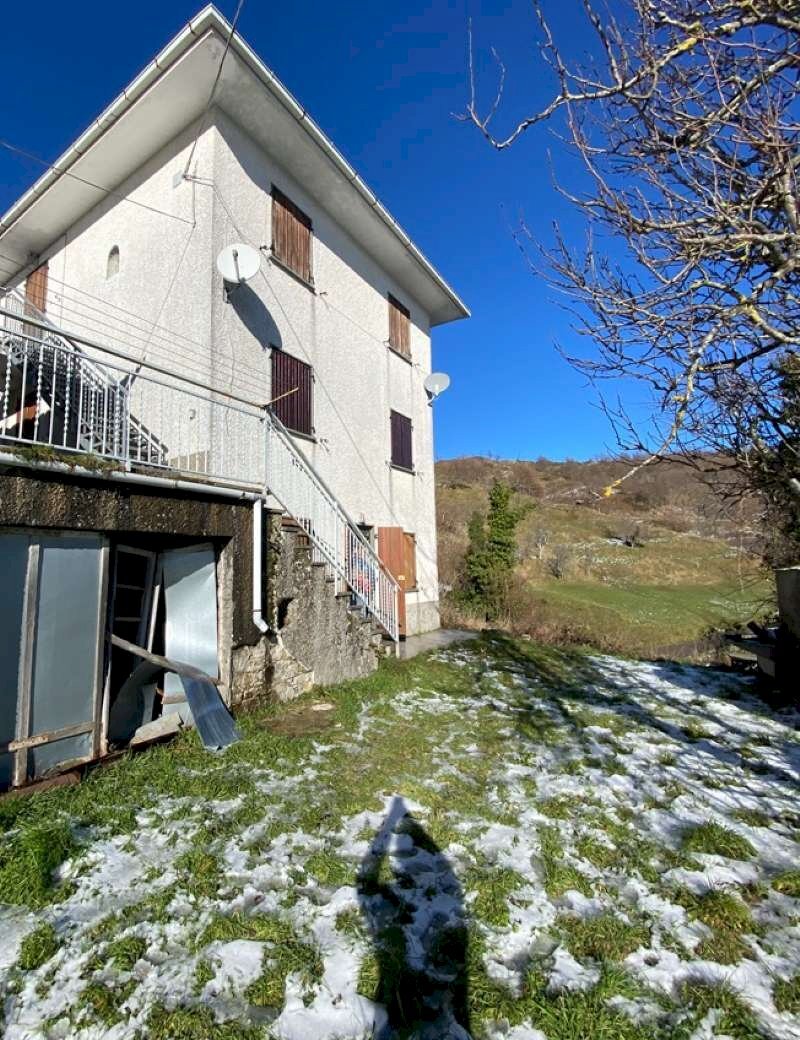 Viste - Terratetto - Terracielo via Casareggio, Varese Ligure - foto 1