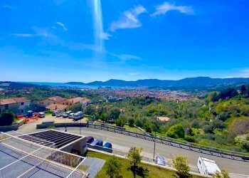 sp31.jpg - Quadrilocale La Spezia - foto 22