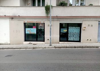 IMG20240124155412.jpg - Locale Commerciale Falconara Marittima - foto 9