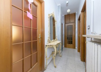 corridoio - Appartamento Via delle Pervinche 61 b, Torino - foto 10