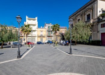 Deposito Fiumefreddo (34).jpg - Commercial Premises Via Antonio Gramsci 3434, Fiumefreddo di Sicilia - photo 7