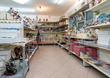 Deposito Fiumefreddo (5).jpg - Commercial Premises Via Antonio Gramsci 3434, Fiumefreddo di Sicilia - photo 9