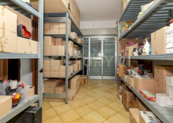 Deposito Fiumefreddo (19).jpg - Commercial Premises Via Antonio Gramsci 3434, Fiumefreddo di Sicilia - photo 18