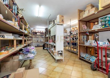 Deposito Fiumefreddo (16).jpg - Commercial Premises Via Antonio Gramsci 3434, Fiumefreddo di Sicilia - photo 20