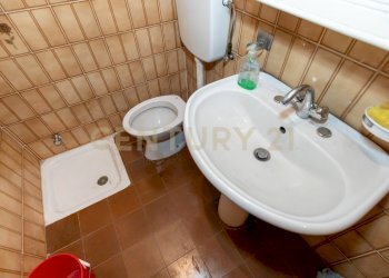 Deposito Fiumefreddo (21).jpg - Commercial Premises Via Antonio Gramsci 3434, Fiumefreddo di Sicilia - photo 27