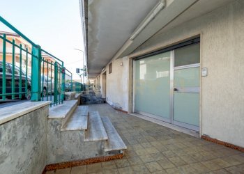 Deposito Fiumefreddo (3).jpg - Commercial Premises Via Antonio Gramsci 3434, Fiumefreddo di Sicilia - photo 30