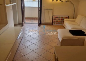 1234415_rj4hzl85svm.jpg - Mansarda Via degli Obertenghi 2, Massa - foto 1