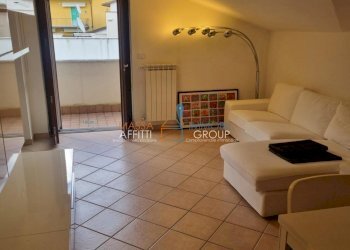 1234415_55jgow390rr.jpg - Mansarda Via degli Obertenghi 2, Massa - foto 2