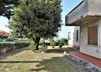 ESTERNO - Villa Montemarciano - foto 2