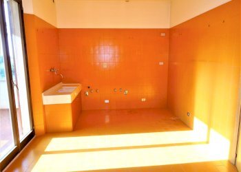 PIANO TERRA - Villa Montemarciano - foto 17