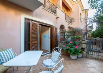 CORTILE CON SECONDO ACCESSO DA VIA DELLA MARINA - Appartamento VIA DELLA MARINA, Olbia - foto 40