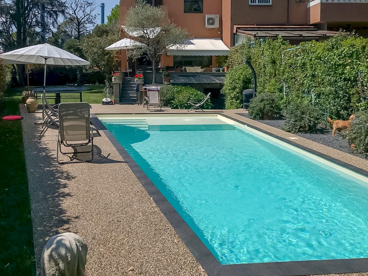 Terraced Villa Segrate - photo 1