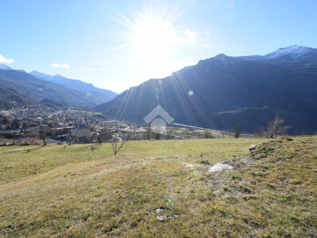 Building land Frazione la Tour, Chatillon - photo 2