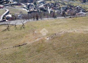 Building land Frazione la Tour, Chatillon - photo 4