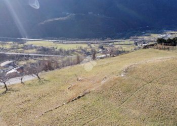 Building land Frazione la Tour, Chatillon - photo 9