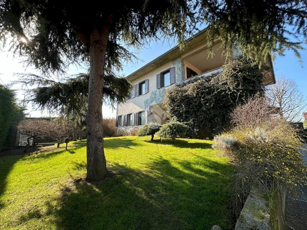 Villa Via G. Brodolini, Pozzo d'Adda - photo 1
