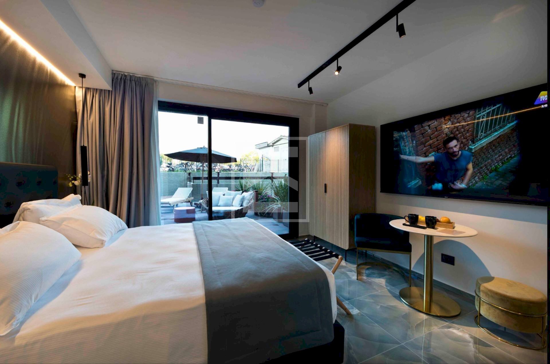 Hotel - Accommodation facility via Arici, Sirmione - photo 2