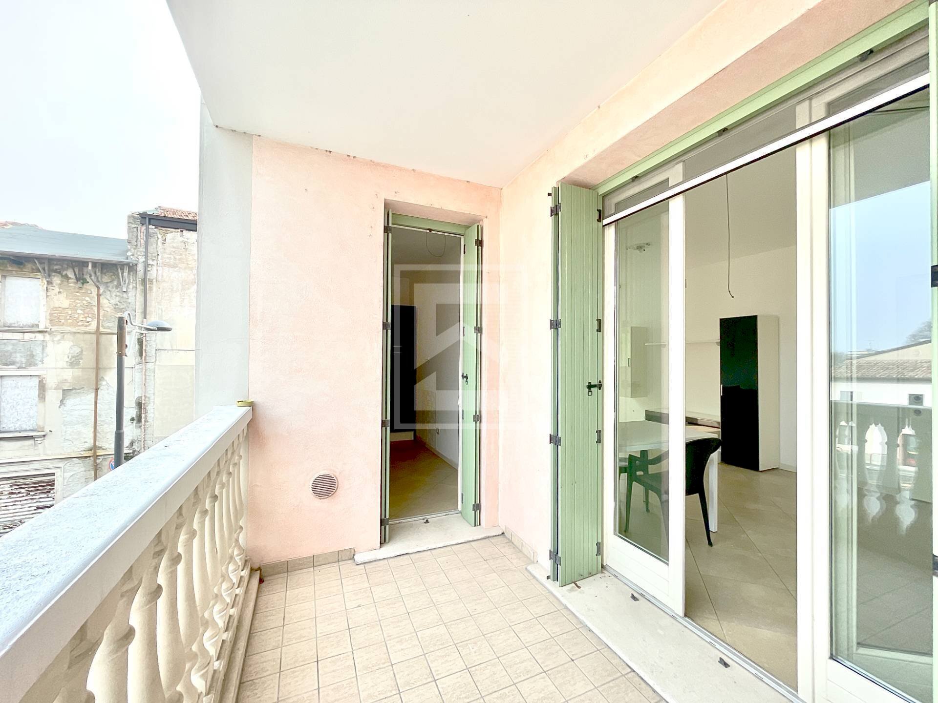 Three-room apartment via San Zeno, Desenzano del Garda - photo 2