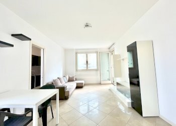 Three-room apartment via San Zeno, Desenzano del Garda - photo 17