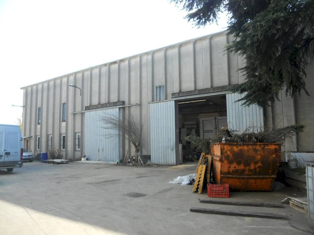 Facciata - Capannone via Galileo Galilei, Cornaredo - foto 1
