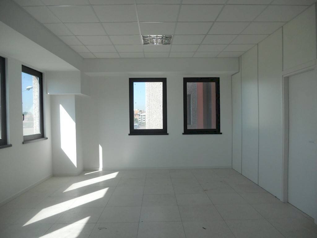 . - Office via Italo Calvino, 7, Rho - photo 1