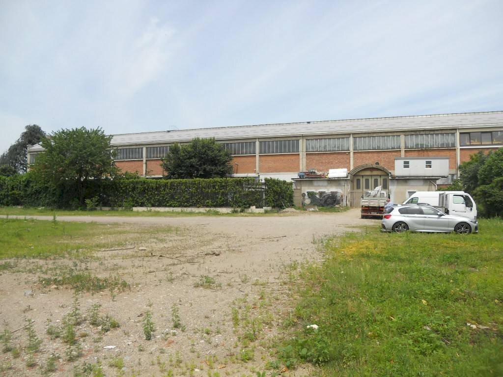 . - Capannone via Grassina, Pogliano Milanese - foto 2