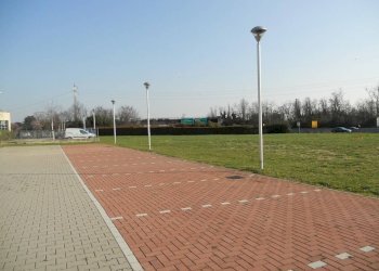 Magazzino - Capannone via Monte Grappa, 40, Arese - foto 16