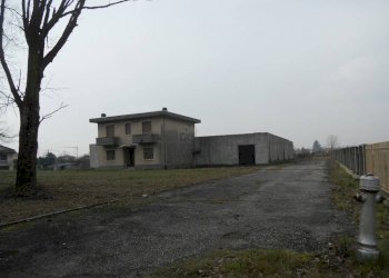 . - Capannone via Corno, 2, Cairate - foto 16