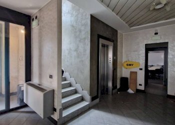 . - Capannone via Piave, Pero - foto 3