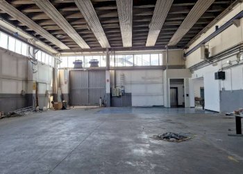 . - Capannone via Piave, Pero - foto 13