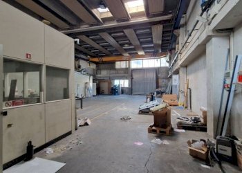 . - Capannone via Piave, Pero - foto 18