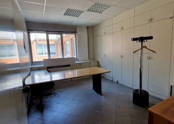 . - Capannone via Piave, Pero - foto 19