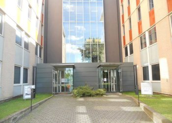 . - Ufficio via Roberto Lepetit, 40, Lainate - foto 4