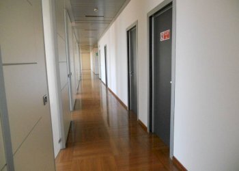. - Ufficio via Roberto Lepetit, 40, Lainate - foto 18