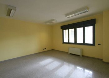 . - Ufficio via Antonio Gramsci, 18, Pero - foto 7