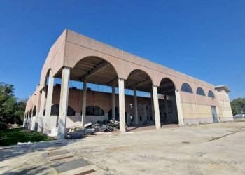 Magazzino - Capannone via Valera, 16, Rho - foto 2