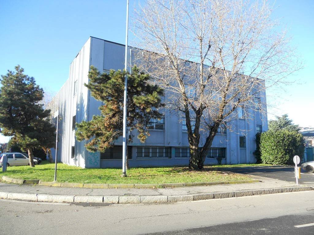 . - Ufficio via Vincenzo Monti, 30, Pero - foto 2