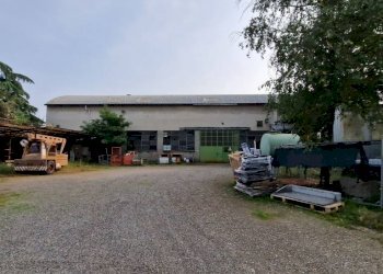 . - Capannone strada Statale del Sempione, 191, Pero - foto 3