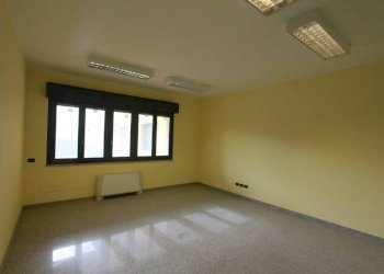 . - Ufficio via Antonio Gramsci, 18, Pero - foto 11