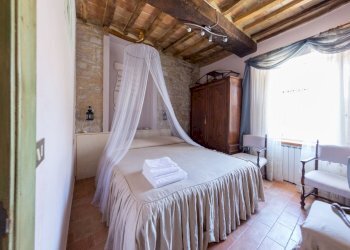 FOTO1.jpg - Terratetto - Terracielo Piazza Matteotti 7, Sassoferrato - foto 2