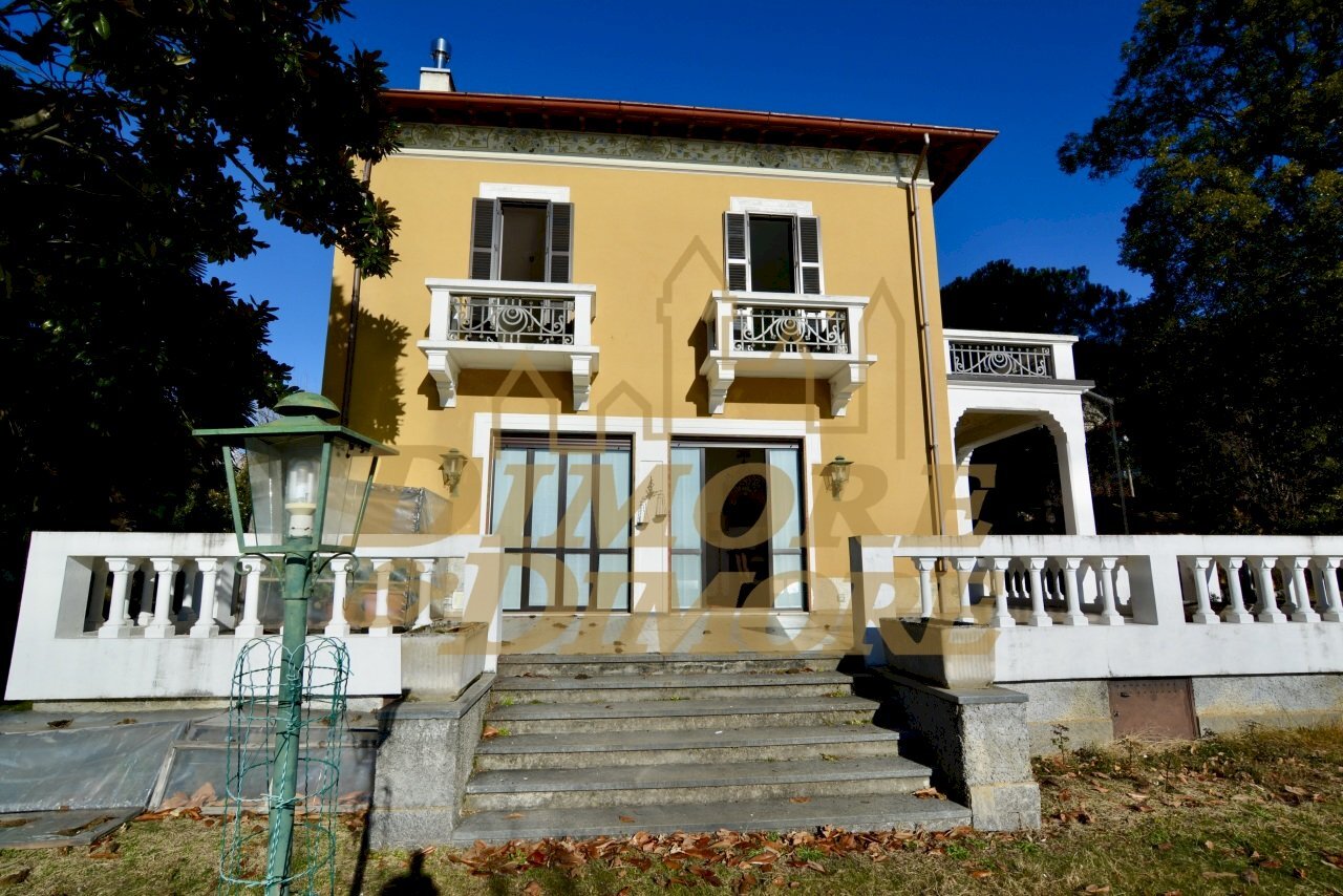 Villa - Villa Viale Garibaldi 68, Maccagno con Pino e Veddasca - foto 3
