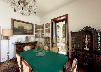Zona Pranzo nel Salone - Villa Viale Garibaldi 68, Maccagno con Pino e Veddasca - foto 13
