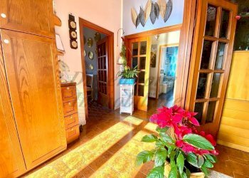 photo_5897712975219900161_y (FILEminimizer).jpg - Independent house Viale Italia, Cecina - photo 16