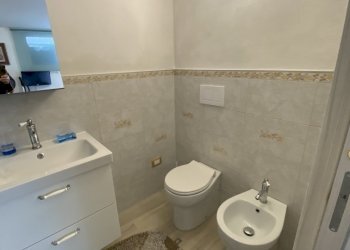 IMG_2779_modificata.jpg - Porzione di casa Viale Giovanni da Verrazzano 17, Carrara - foto 2