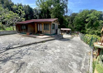 resized_CAPANNO ATTREZZI.jpg - Villa Via Paternino 33, Sarzana - foto 2