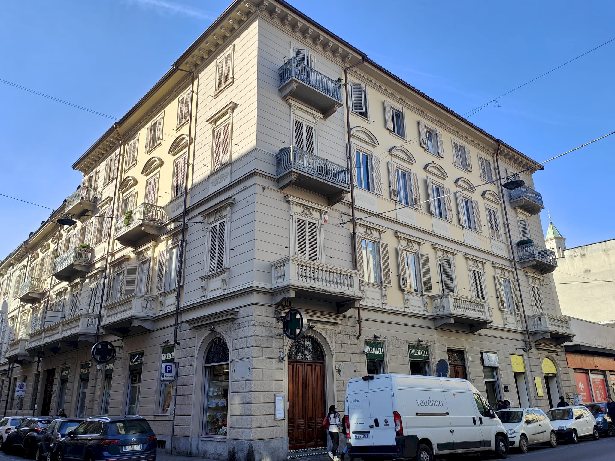 One-room apartment 9, Via San Donato, Torino - photo 1