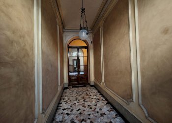 One-room apartment 9, Via San Donato, Torino - photo 3